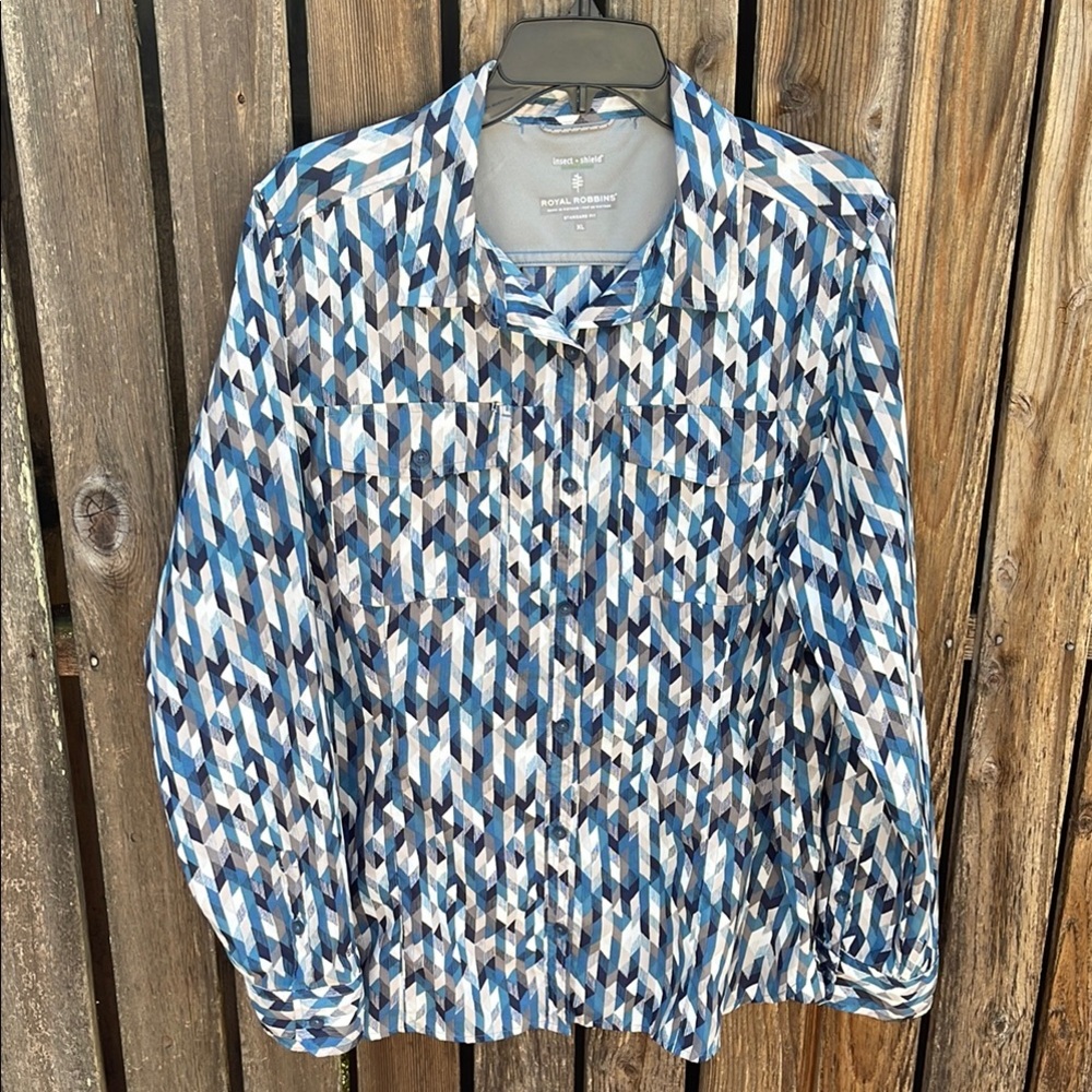Royal Robbins XL Blue Geometric Long Sleeve Shirt Insect Bug Shield Lightweight